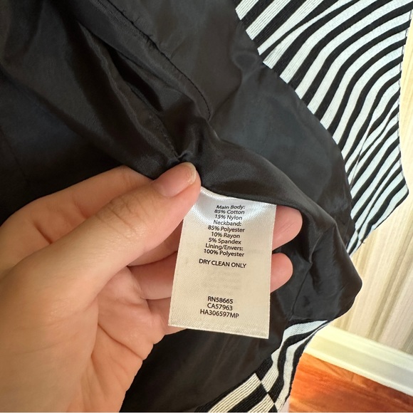 Halogen Black & White Striped Zip Jacket Blazer - Picture 7 of 8
